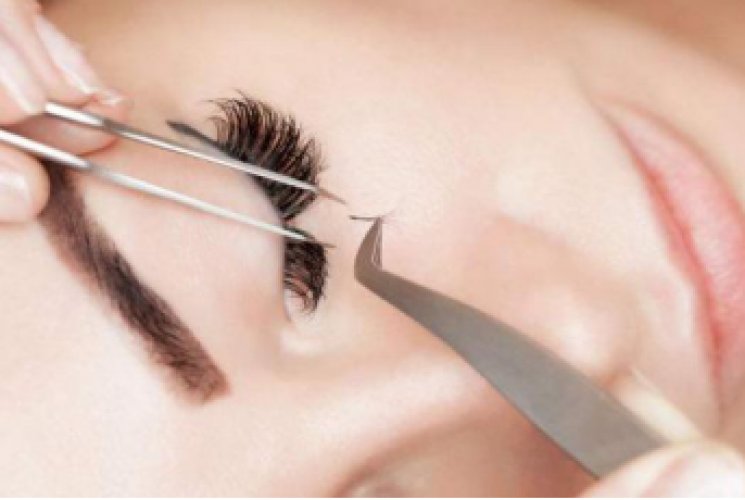 ¿Son muy incómodas las extensiones de pestañas?